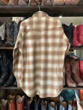 Load image into Gallery viewer, Pendleton wool shirt