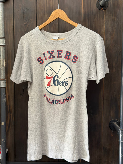 1980s Philadelphia 76ers Champion T-shirt