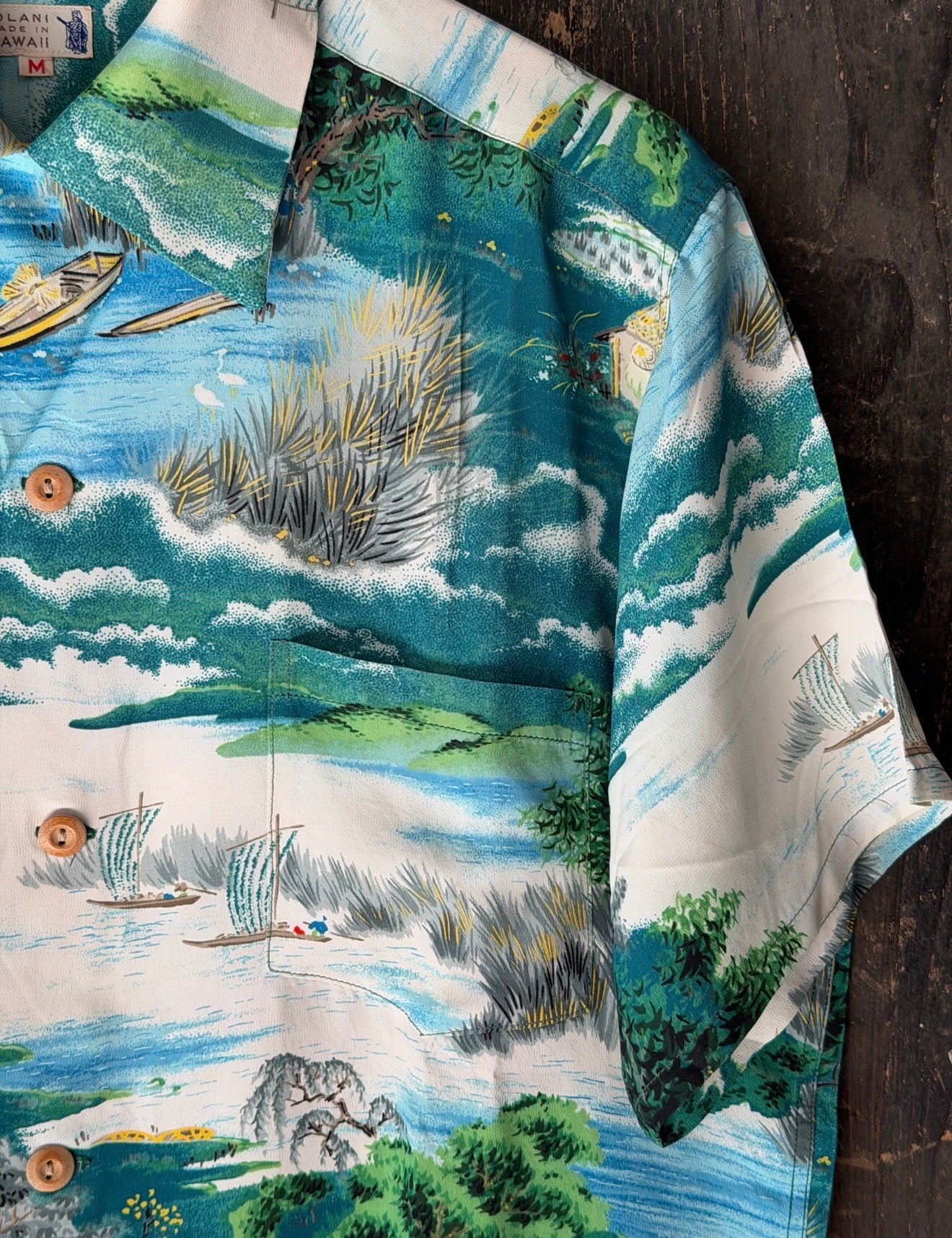 RARE 1940s Iolani Crepe Rayon Hawaiian Shirt
