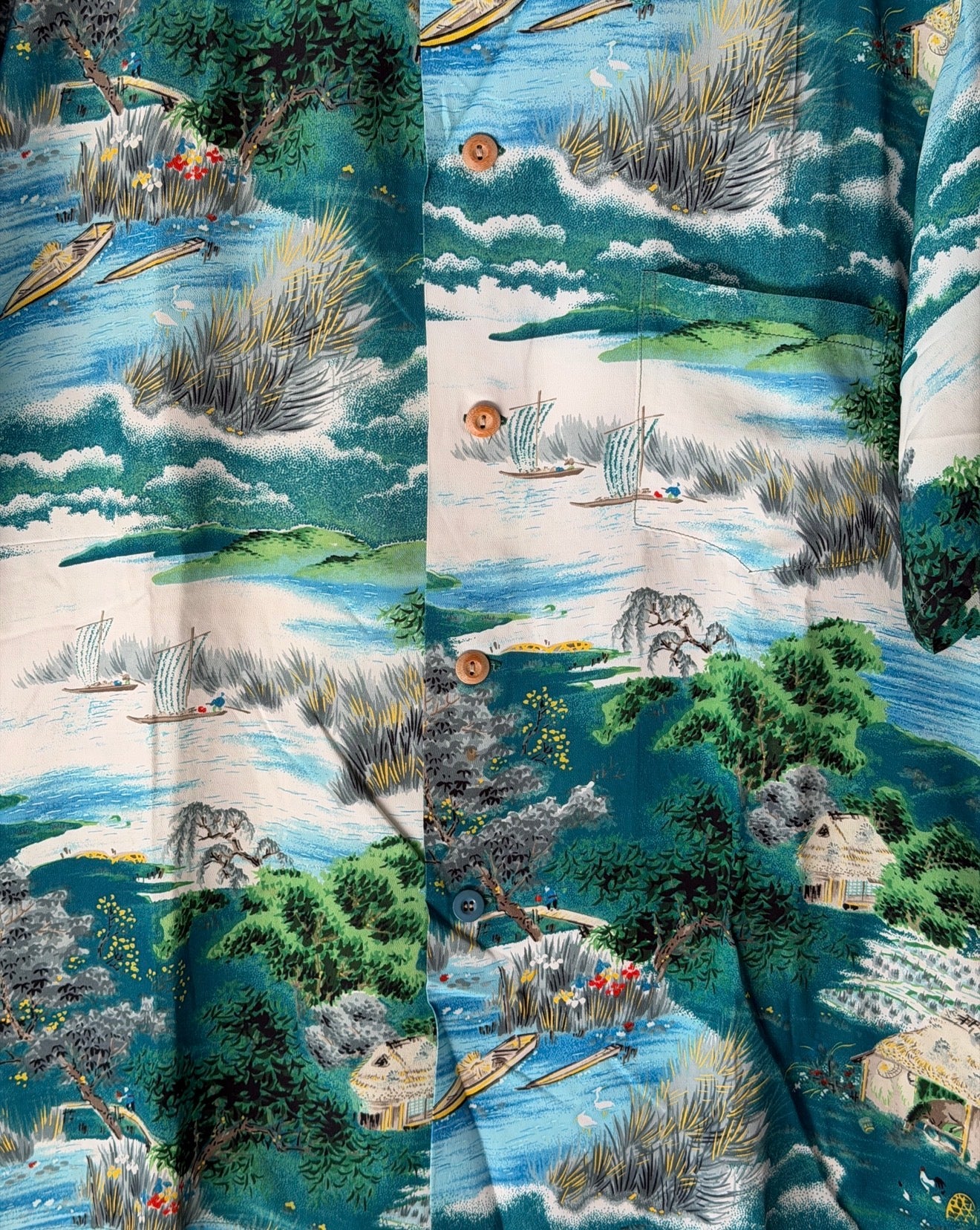 RARE 1940s Iolani Crepe Rayon Hawaiian Shirt